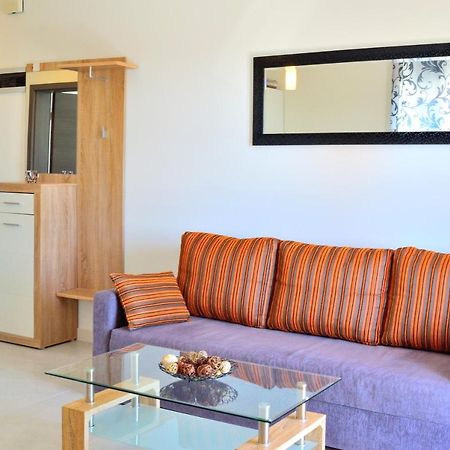 Apartment Domus Lauri Umag Luaran gambar