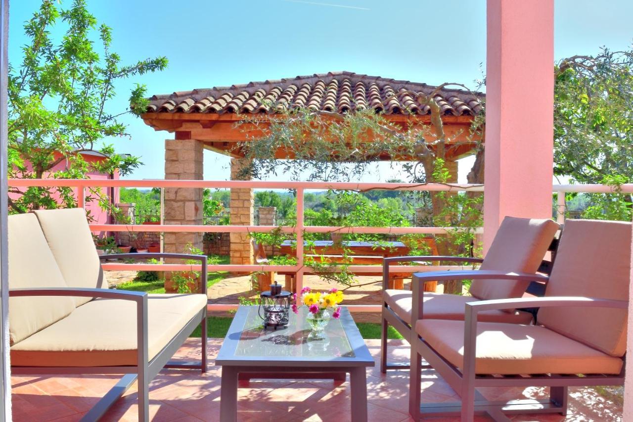 Apartment Domus Lauri Umag Luaran gambar
