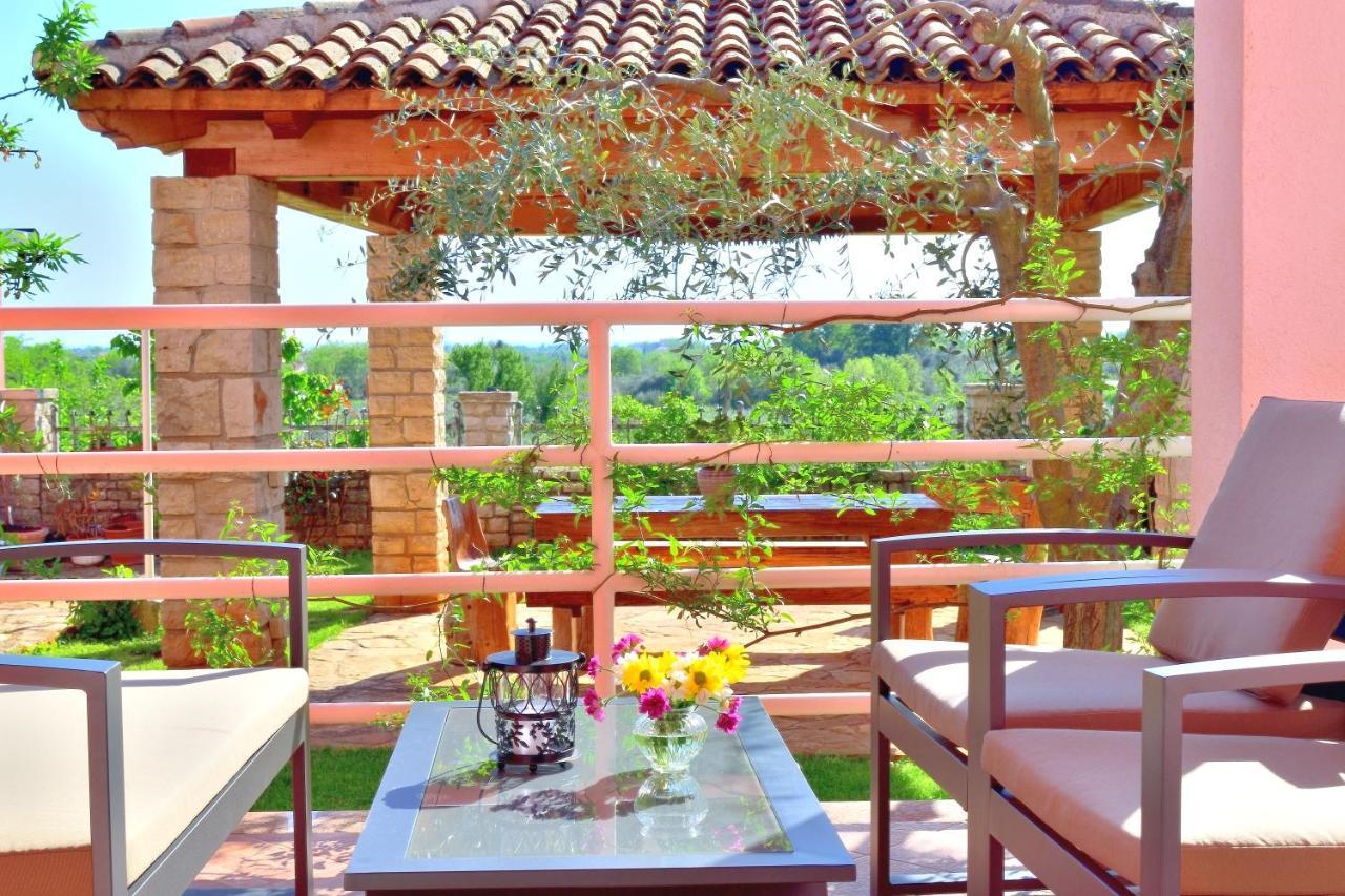 Apartment Domus Lauri Umag Luaran gambar
